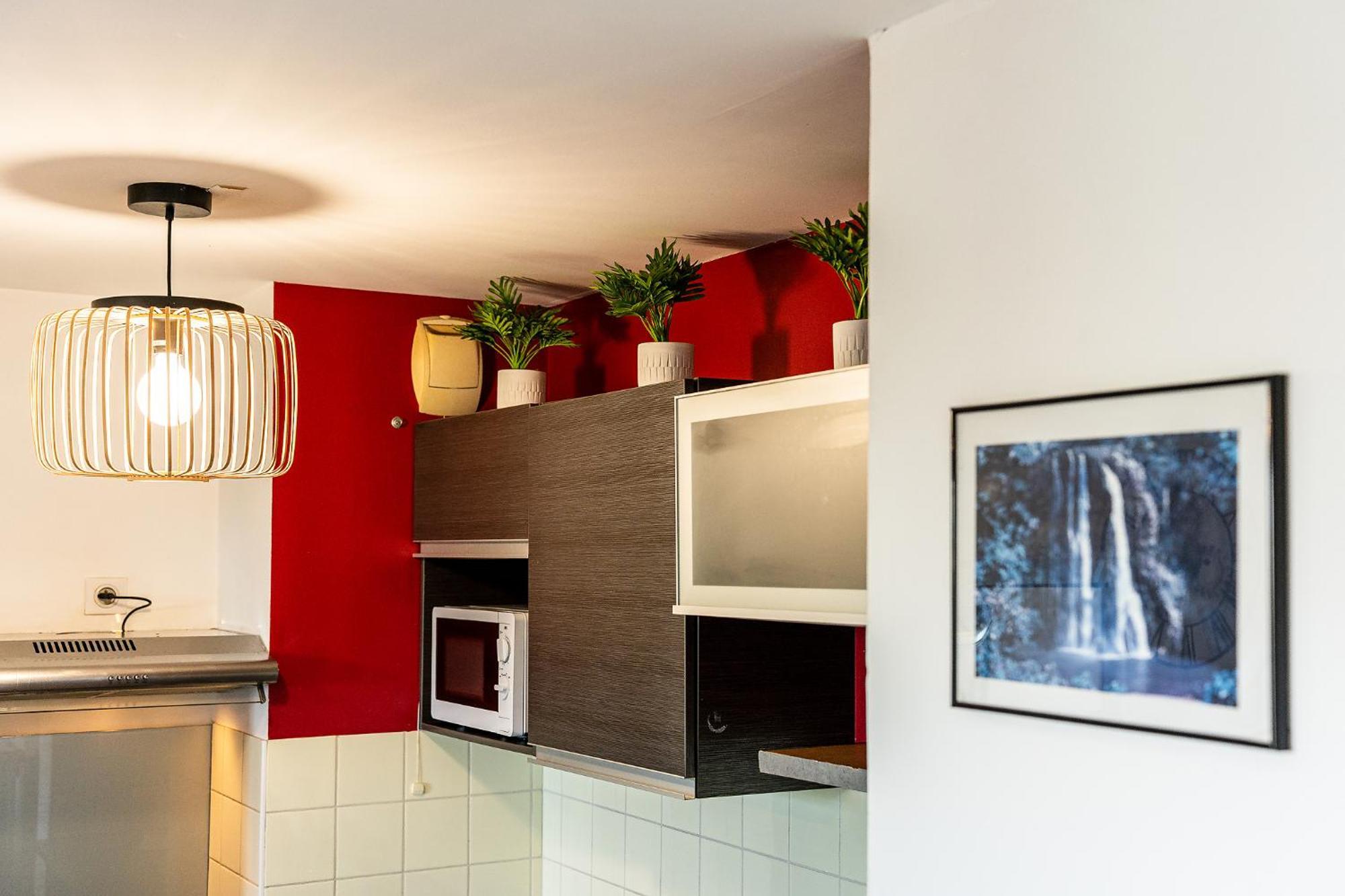 Ferienwohnung Arrivee Autonome - Parking Interieur - Netflix Saint-Denis Exterior foto
