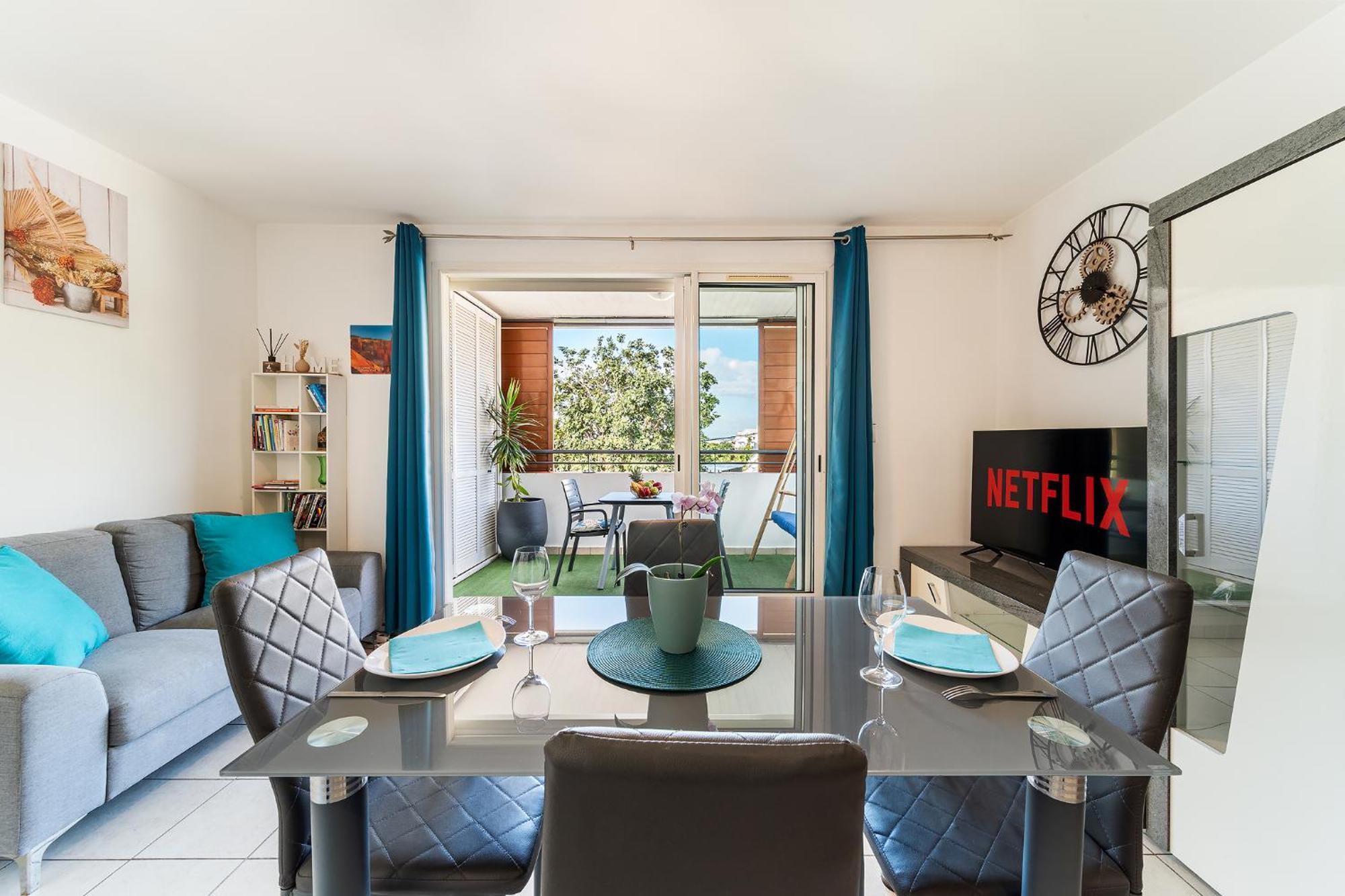 Ferienwohnung Arrivee Autonome - Parking Interieur - Netflix Saint-Denis Exterior foto